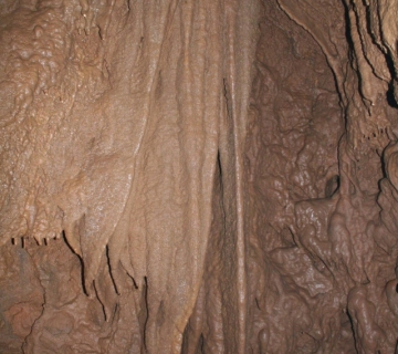 Vugrinova-spilja_-karta